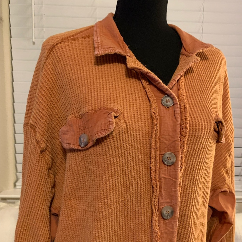 Oli & Hali Burnt Orange Waffle Knit Thermal Shacket M/L - Picture 4 of 10